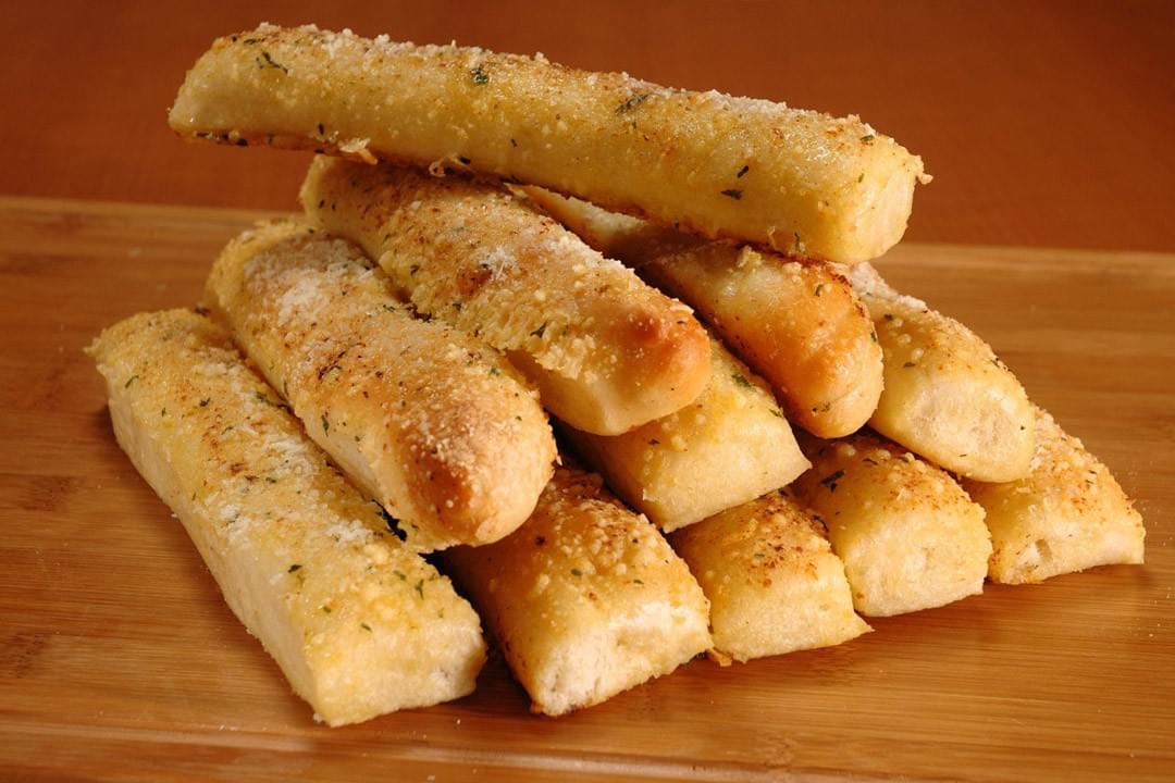stacked garlic breadsticks stacked garlic breadsticks