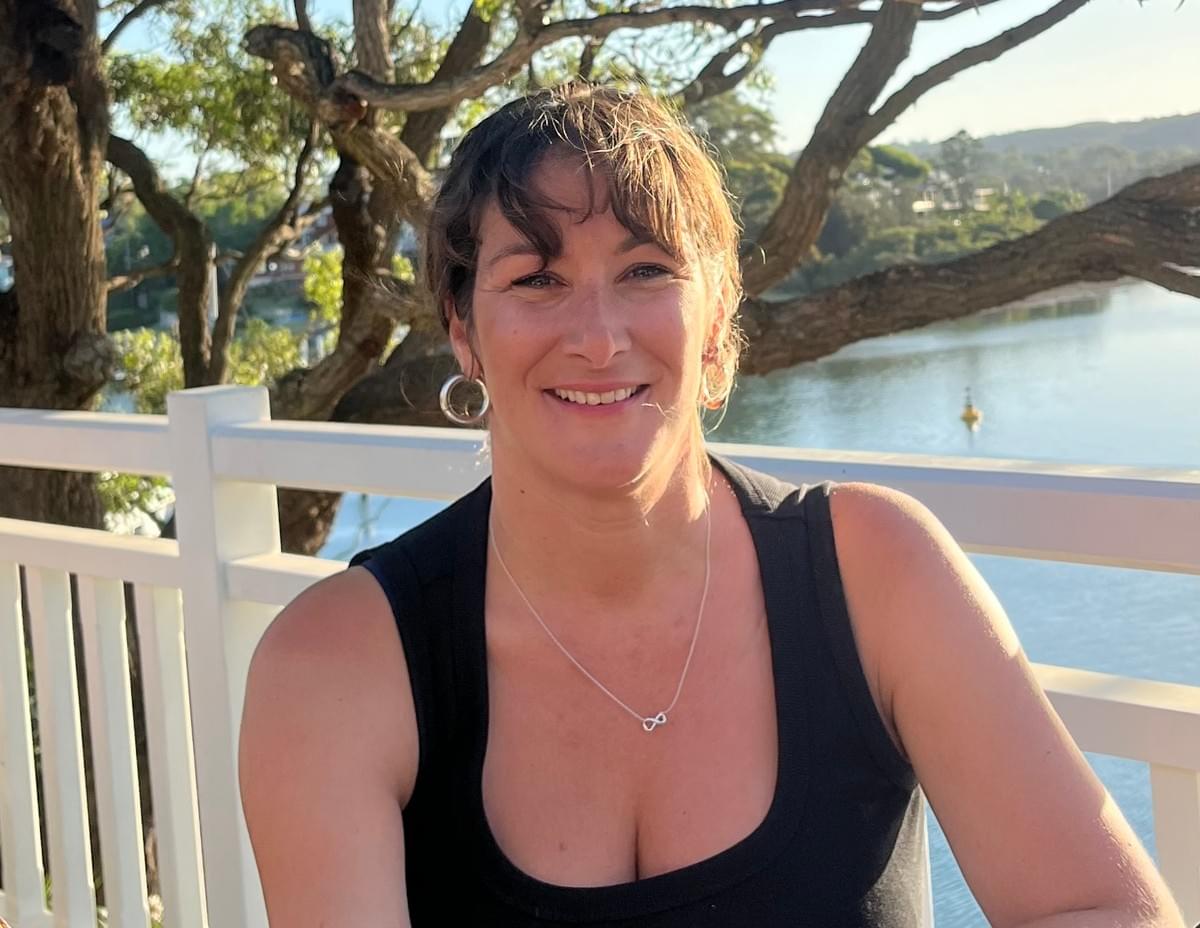 Shell Cateaux, addiction recovery therapist offering ecotherapy sessions in Sydney Shell Cateaux, addiction recovery therapist offering ecotherapy sessions in Sydney