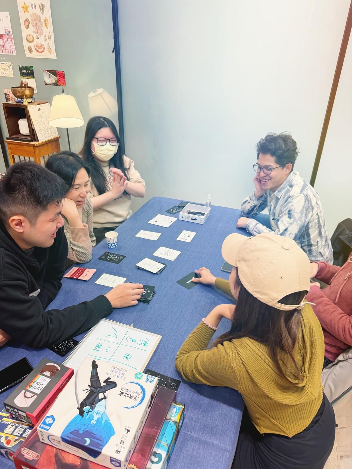 【活動花絮】3/13 解憂桌遊堂:從《達尼的次人格》到靜默建構的一晚|解憂桌遊堂|台北|桌遊|療寮生活館 【活動花絮】3/13 解憂桌遊堂:從《達尼的次人格》到靜默建構的一晚|解憂桌遊堂|台北|桌遊|療寮生活館