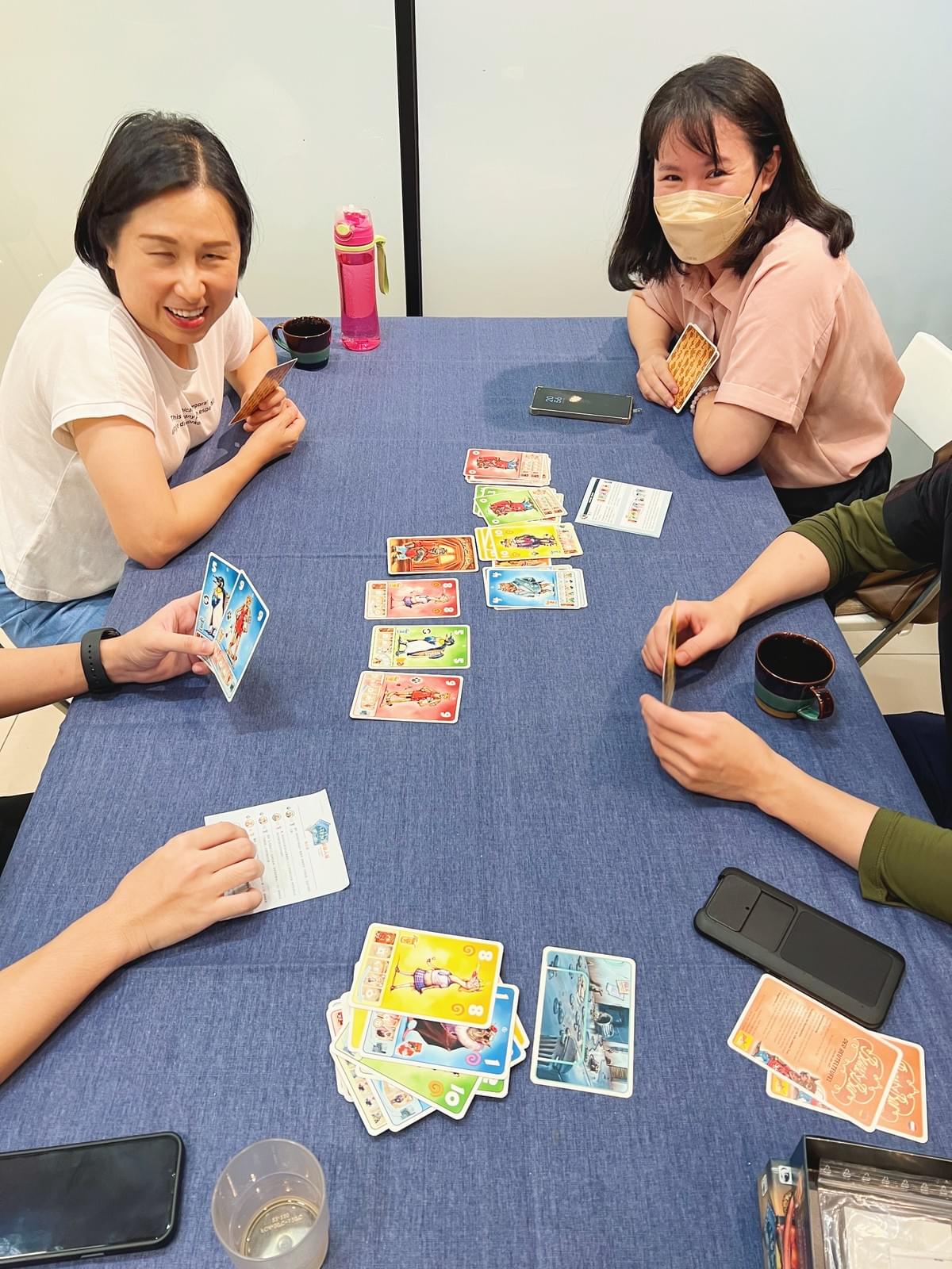 【活動回顧】9/12《解憂桌遊堂》:開箱《萬獸酒吧2》、《競數連鎖》|2025 台灣新銳桌遊博覽會!解憂桌遊堂|台北|桌遊|療寮生活館 【活動回顧】9/12《解憂桌遊堂》:開箱《萬獸酒吧2》、《競數連鎖》|2025 台灣新銳桌遊博覽會!解憂桌遊堂|台北|桌遊|療寮生活館