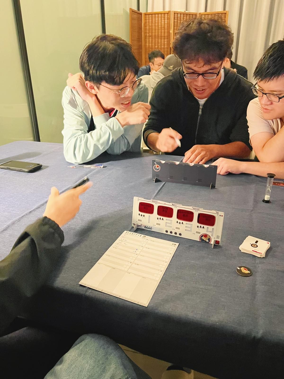 【活動回顧】11/14 解憂桌遊堂|後記:桌遊幾人最好玩?|解憂桌遊堂|台北|桌遊|療寮生活館 【活動回顧】11/14 解憂桌遊堂|後記:桌遊幾人最好玩?|解憂桌遊堂|台北|桌遊|療寮生活館