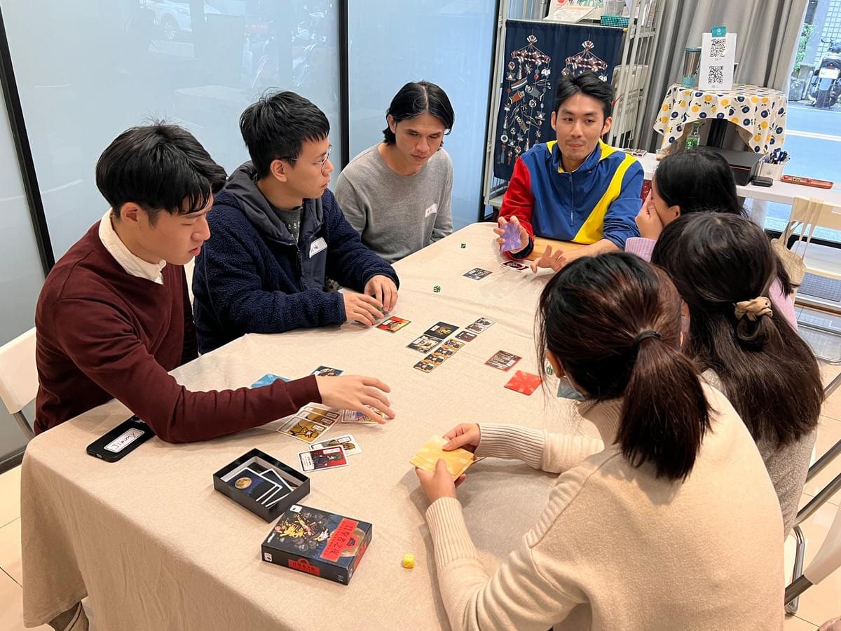 【桌遊開箱】〈目擊者之夜〉桌遊好玩嗎?玩法介紹+完整評測|解憂桌遊堂|台北桌遊|輕鬆新手友善|療寮生活館 Chitchat LIFE 【桌遊開箱】〈目擊者之夜〉桌遊好玩嗎?玩法介紹+完整評測|解憂桌遊堂|台北桌遊|輕鬆新手友善|療寮生活館 Chitchat LIFE