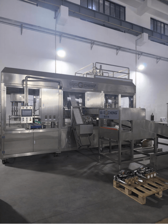 LT-16 Model High Speed Spout Pouch Filling and Capping Machine