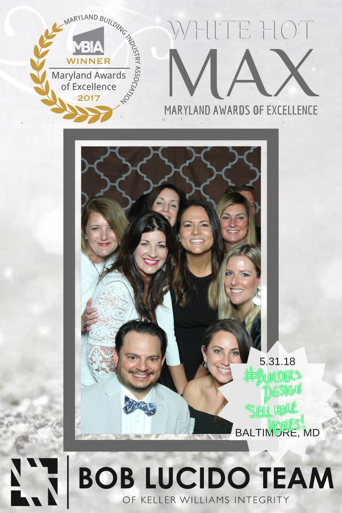 Magic Selfie Mirror photo booth at Martins West in Baltimore, Maryland Magic Selfie Mirror photo booth at Martins West in Baltimore, Maryland