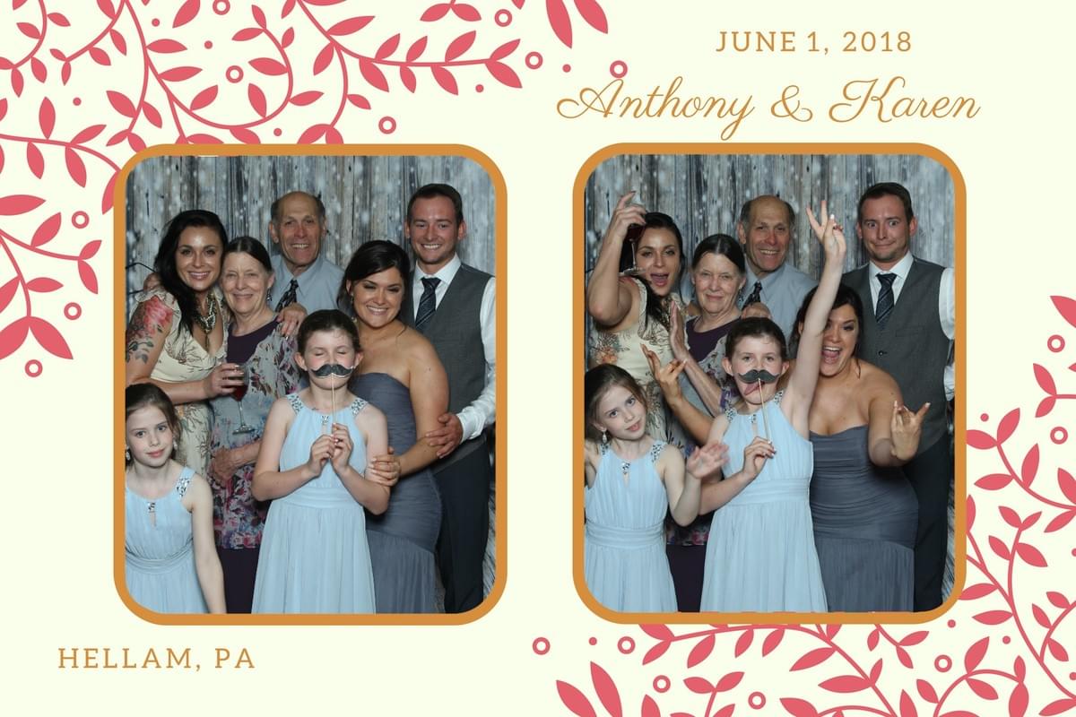 fun family photos with the Magic Selfie Mirror photo booth fun family photos with the Magic Selfie Mirror photo booth
