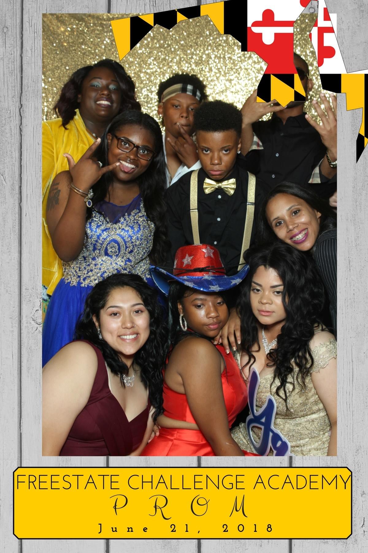 Fun with the Magic Selfie Mirror Photo booth props Fun with the Magic Selfie Mirror Photo booth props