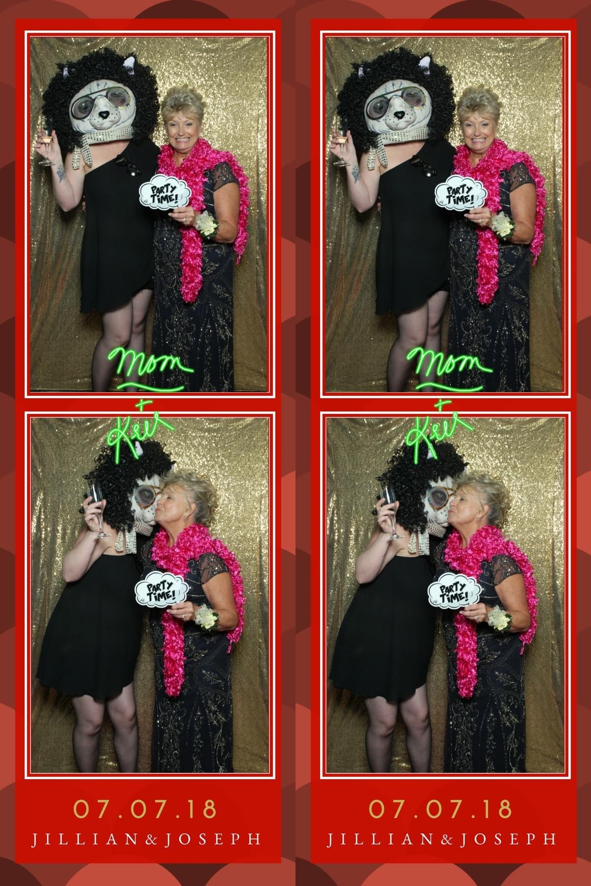 The Magic Selfie Mirror at the Four Seasons Hotel The Magic Selfie Mirror at the Four Seasons Hotel