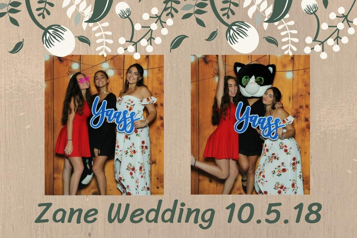 #InZanelyInLove with The Magic Selfie Mirror Photo Booth #InZanelyInLove with The Magic Selfie Mirror Photo Booth