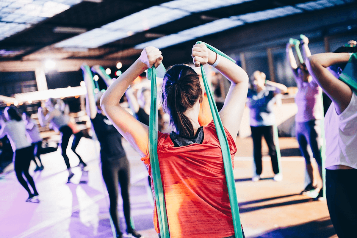 Samarbeta med fitnessexperter för annonsidéer Samarbeta med fitnessexperter för annonsidéer