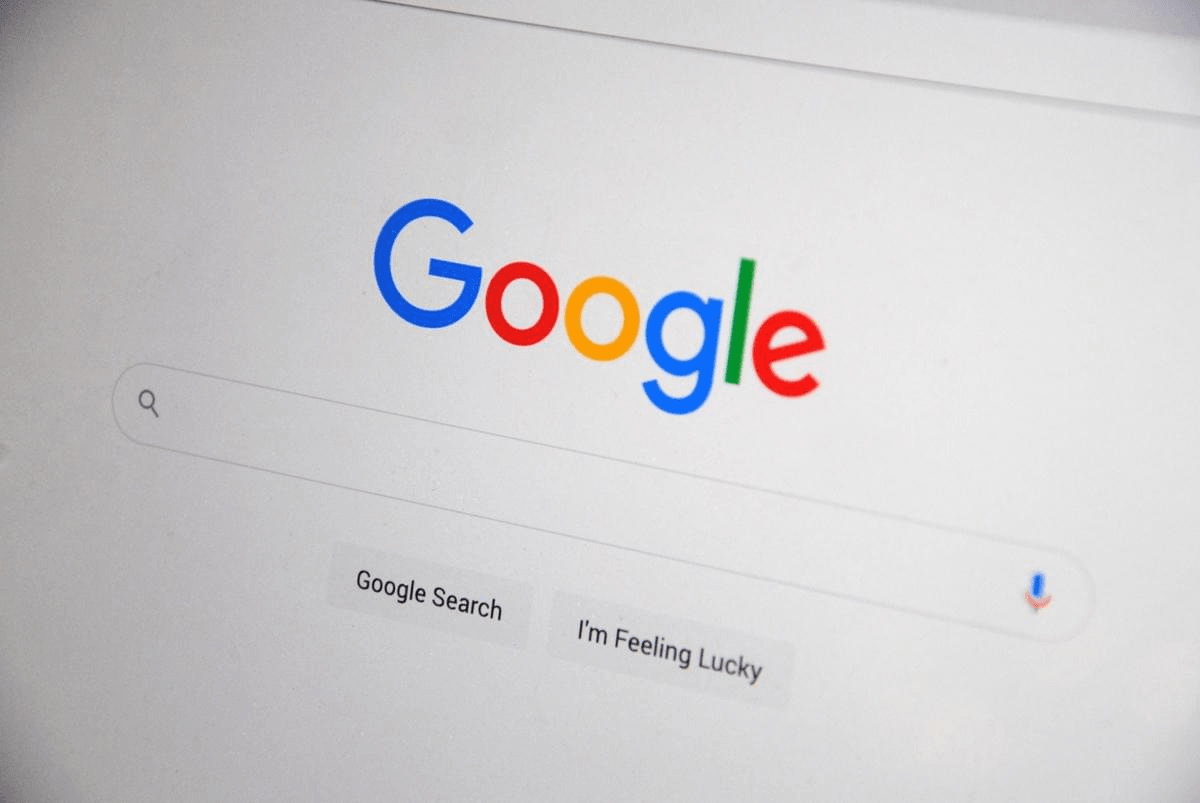 Giải Mã Quyết Định Tên Miền: Cách Chọn Tên Miền Cho Trang Web Của Bạn Giải Mã Quyết Định Tên Miền: Cách Chọn Tên Miền Cho Trang Web Của Bạn