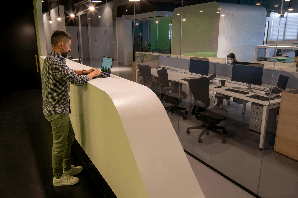 Aller Au-Delà des Attentes des Clients Aller Au-Delà des Attentes des Clients