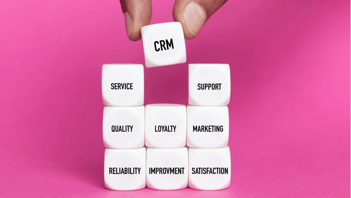Pourquoi le CRM est essentiel pour les petites entreprises Pourquoi le CRM est essentiel pour les petites entreprises