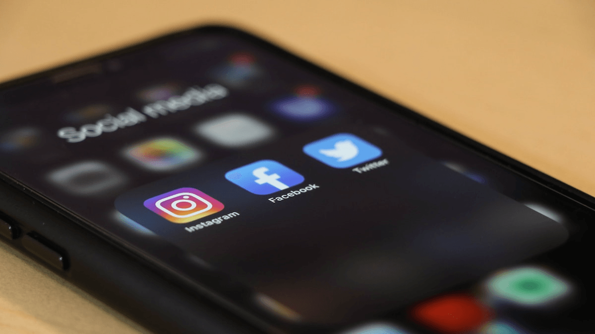 Utnyttja Sociala Medier för B2B Utnyttja Sociala Medier för B2B