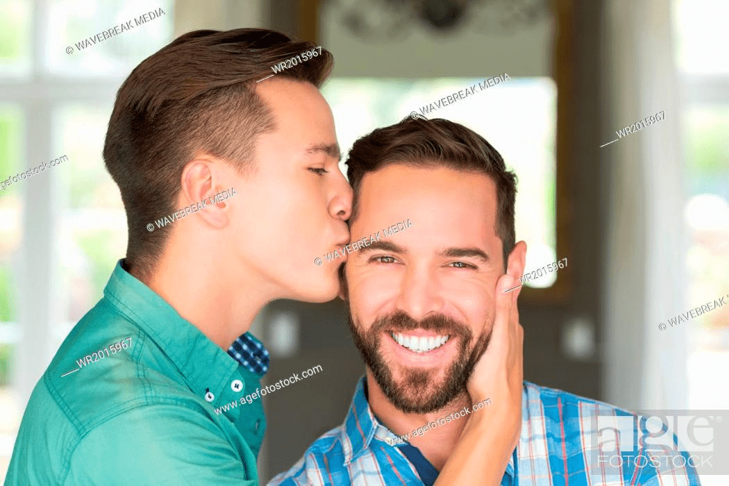 Free Pictures Of Gay Men Embracing