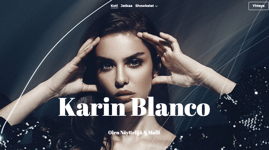 Karin Blanco -malli Strikinglyltä Karin Blanco -malli Strikinglyltä