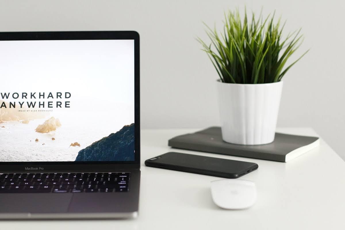 ide situs web kreatif - Integrasi Multimedia yang Menarik ide situs web kreatif - Integrasi Multimedia yang Menarik