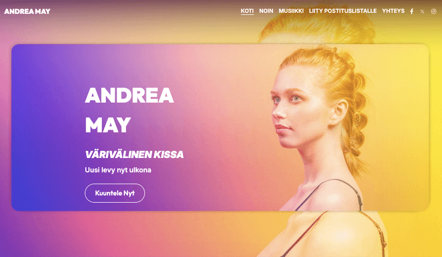 Andrea May -malli Strikinglyltä Andrea May -malli Strikinglyltä