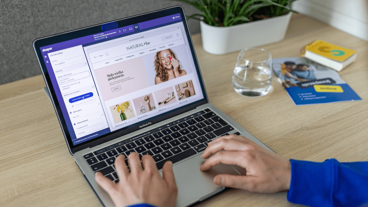 Dolary i dane: Mistrzostwo w rachunkowości E-commerce dla sukcesu w biznesie Dolary i dane: Mistrzostwo w rachunkowości E-commerce dla sukcesu w biznesie