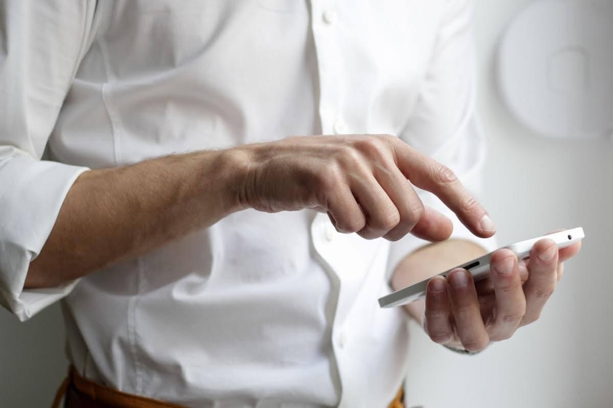 Mulailah perjalanan pemasaran seluler Anda dengan situs web Strikingly Mulailah perjalanan pemasaran seluler Anda dengan situs web Strikingly