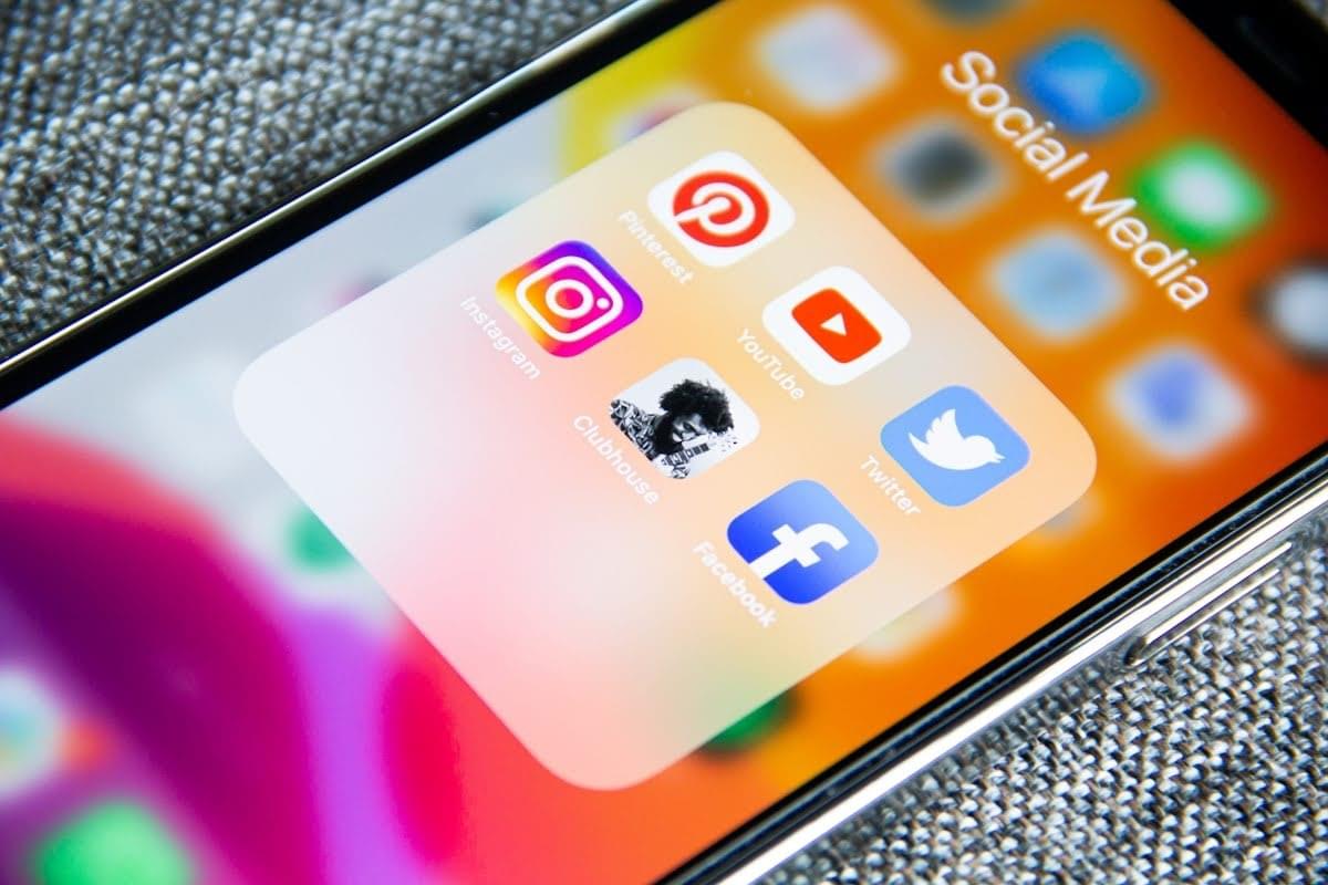 Öka engagemanget på olika plattformar för sociala medier Öka engagemanget på olika plattformar för sociala medier