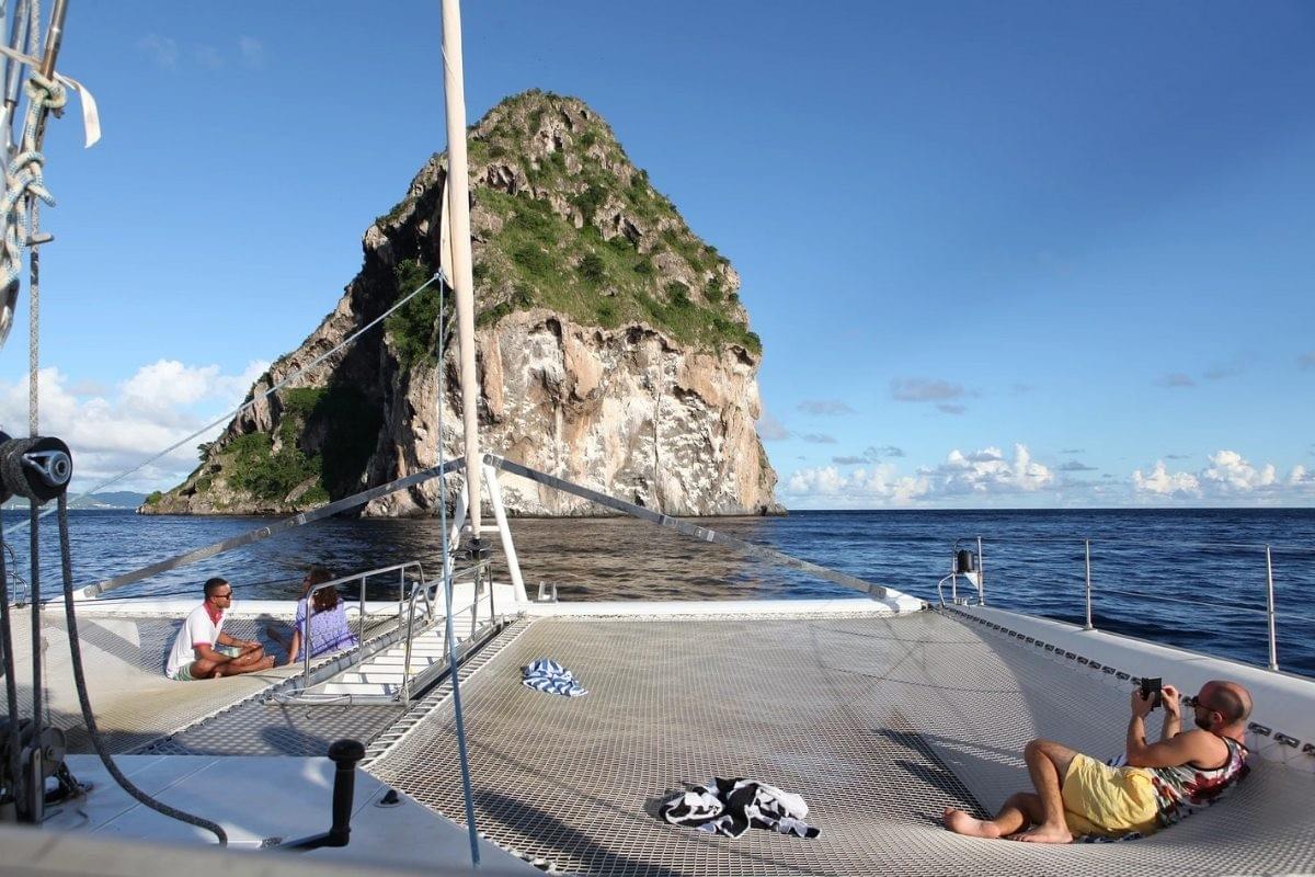 visit-diamond-rock-from-sea-boat-trip-day-martinique visit-diamond-rock-from-sea-boat-trip-day-martinique