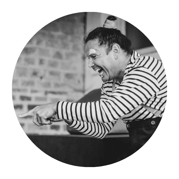 chuin-clavijo-luis-carlos-clavijo-maestro-mime-qi-gong-colombia chuin-clavijo-luis-carlos-clavijo-maestro-mime-qi-gong-colombia