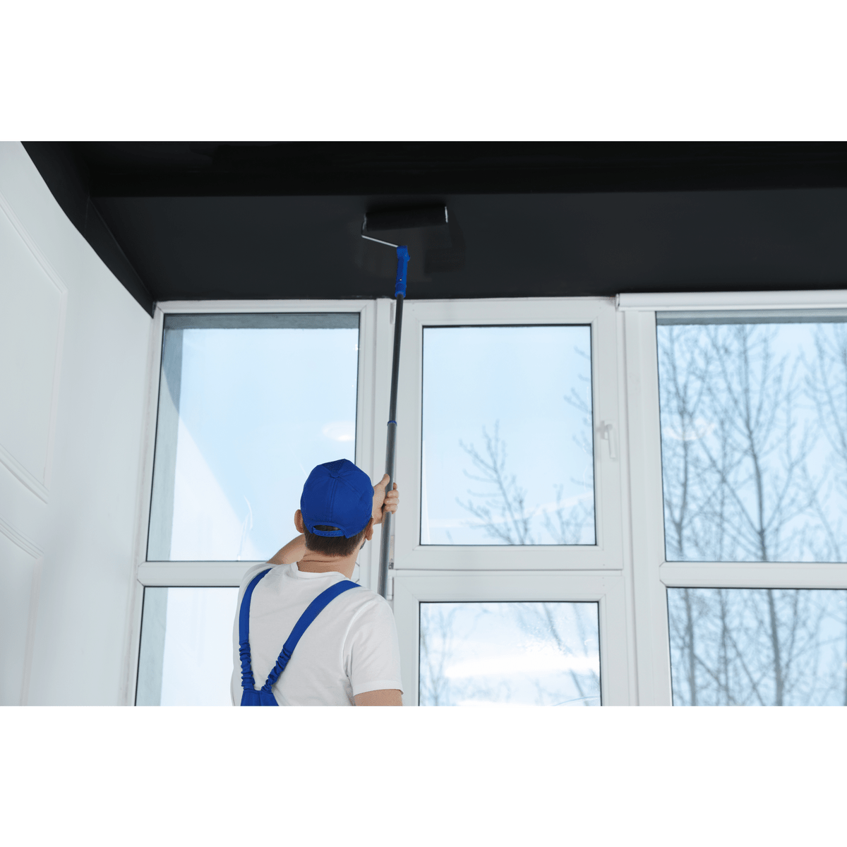 Ceiling painting with roller Ceiling painting with roller