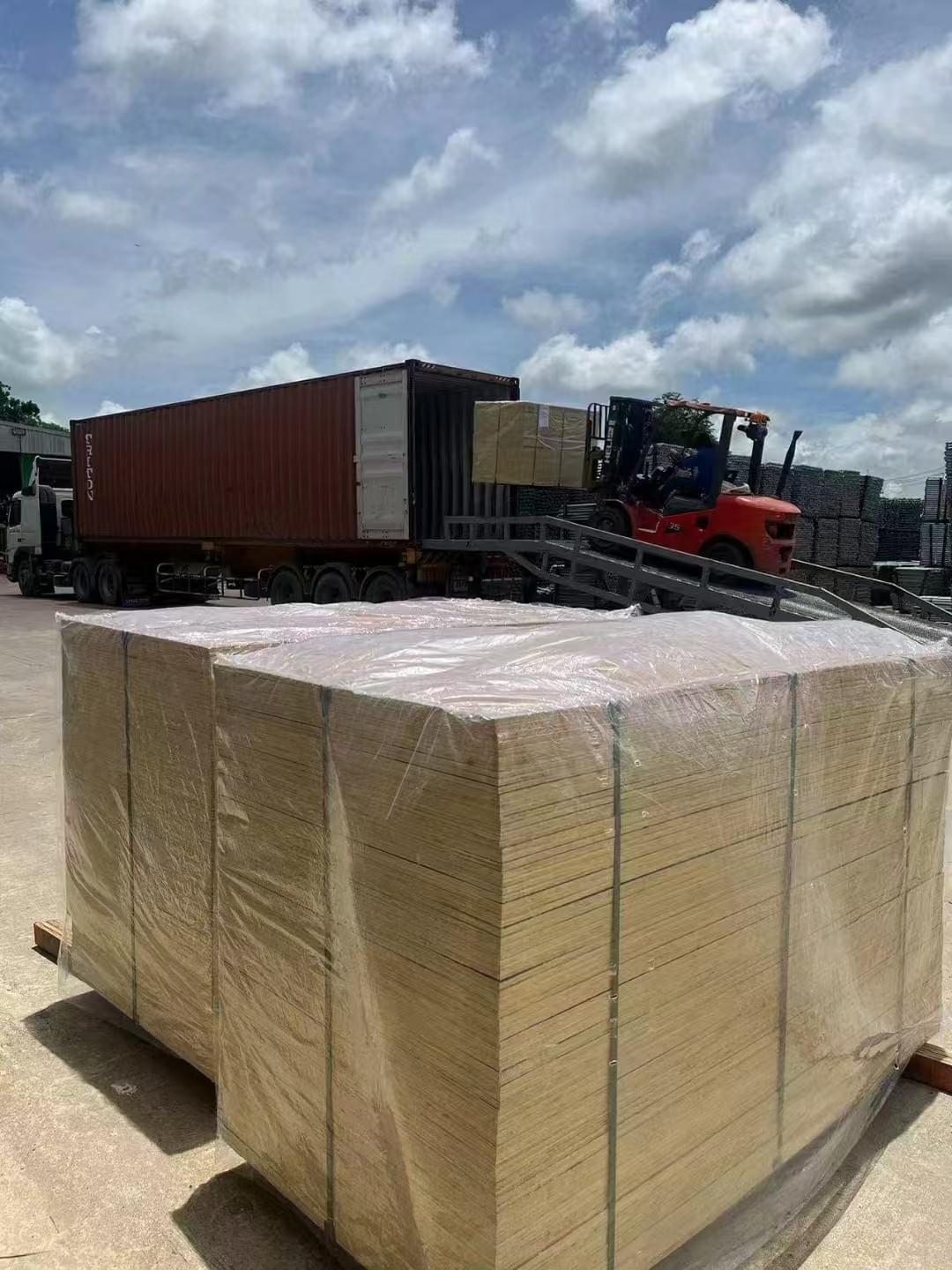 wooden formwork wooden formwork