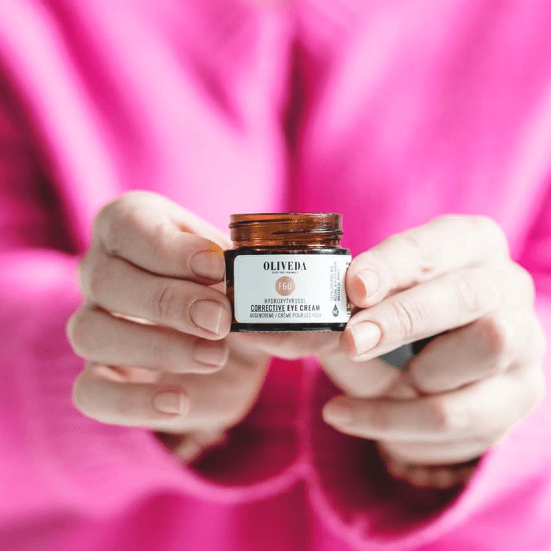 Augencreme Oliveda f60 aus der corrective Linie Augencreme Oliveda f60 aus der corrective Linie