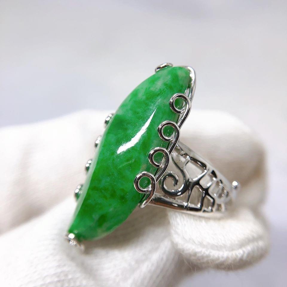作品圖為緬甸翡翠玉原創手工戒指 作品圖為緬甸翡翠玉原創手工戒指