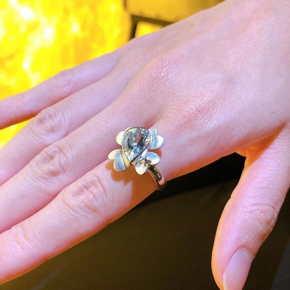 作品圖為天然海藍寶石(1.95 ct)原創手工戒指 作品圖為天然海藍寶石(1.95 ct)原創手工戒指