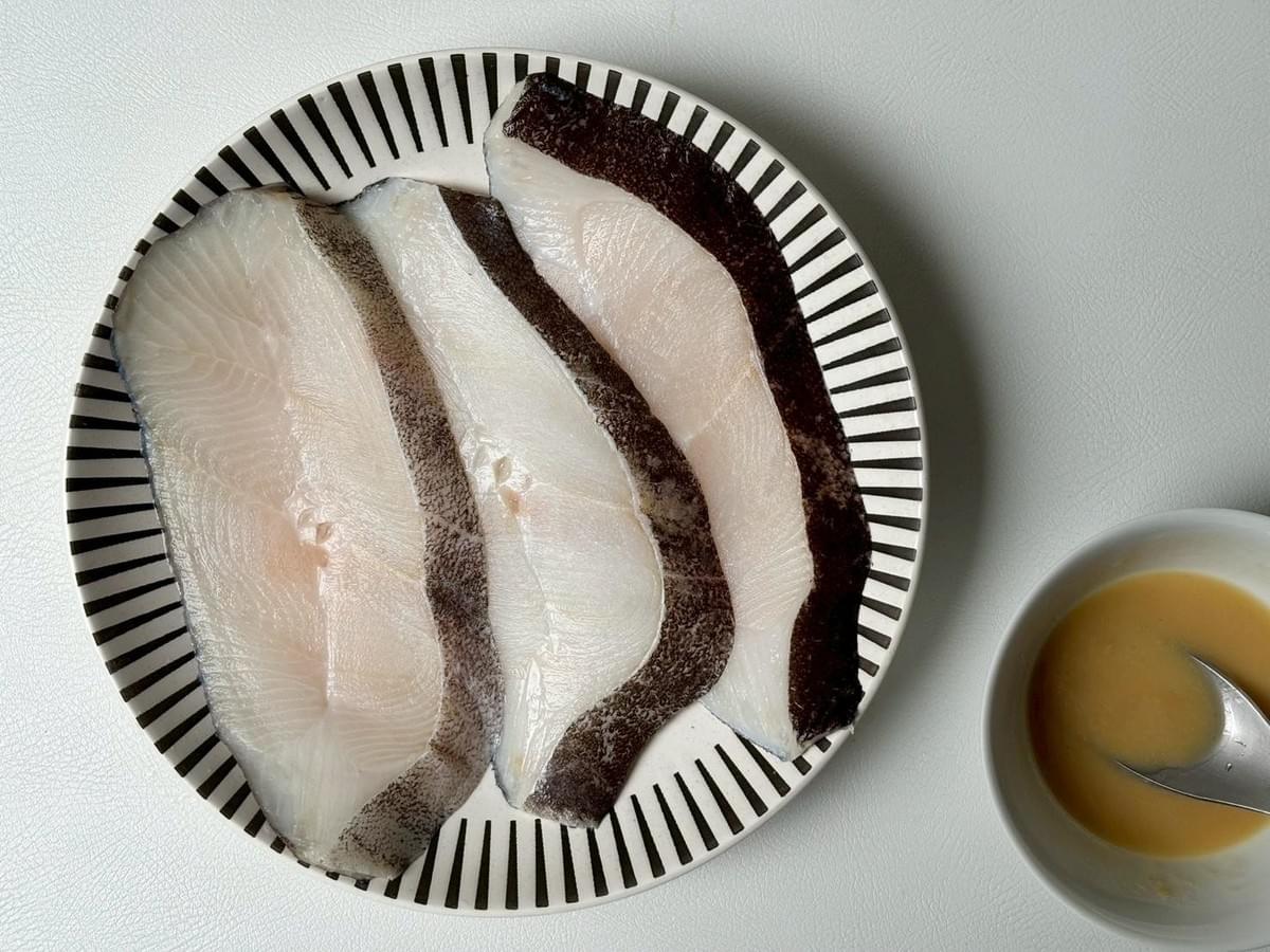 『歐嘉嚴選』鮮凍無肚洞大比目魚(扁鱈)超值組-薄厚任選—12/4~12/19