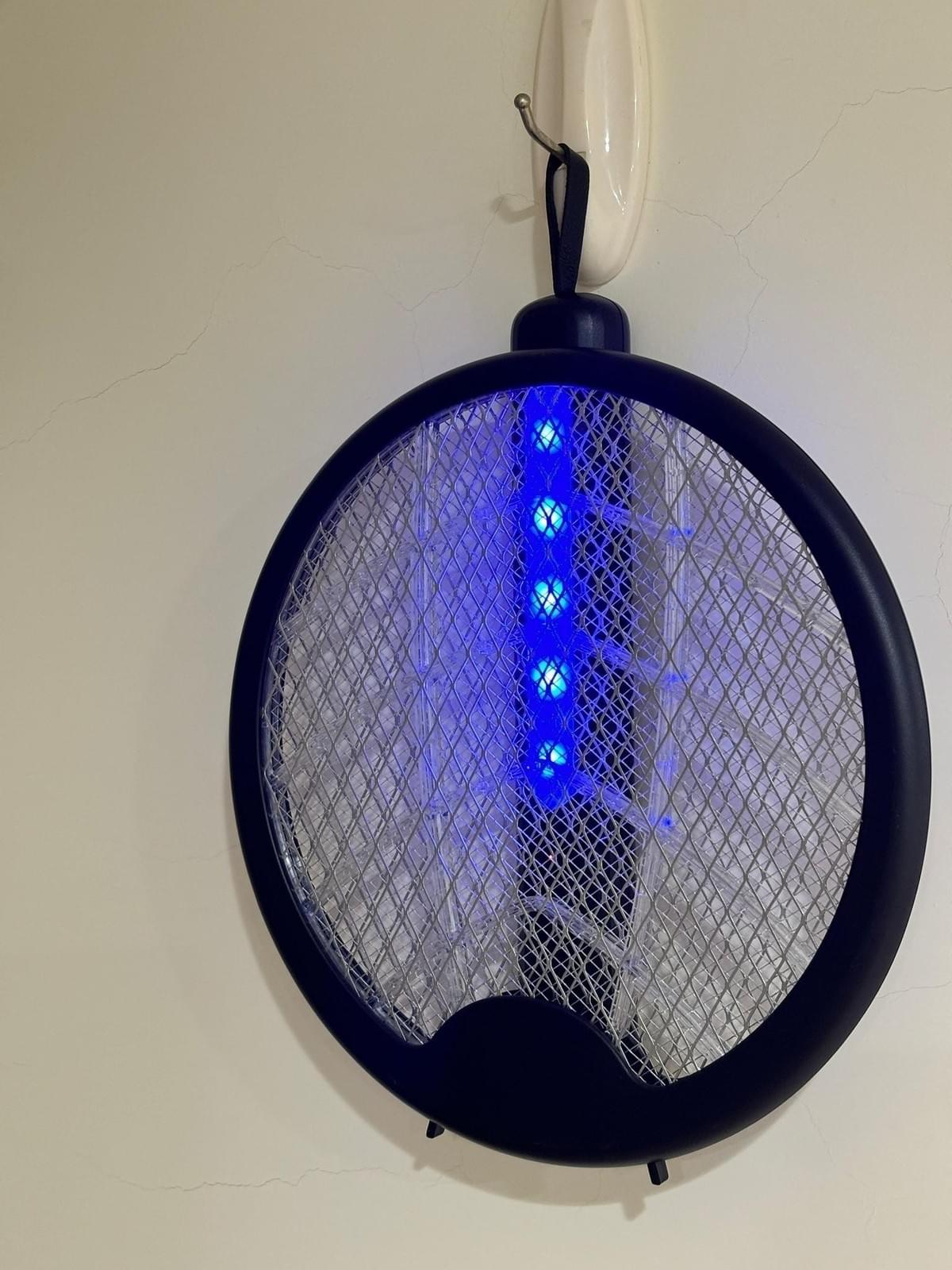 『aibo』一拍兩用 懸掛折疊旋轉 電蚊拍+捕蚊燈—11/24~12/20