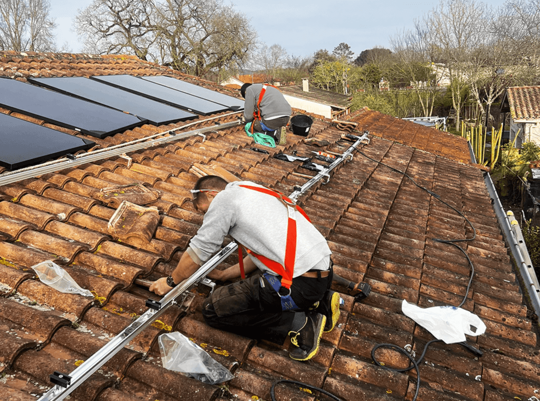 Lagoa : Installation de Panneaux Photovoltaïques de Haute Qualité Lagoa : Installation de Panneaux Photovoltaïques de Haute Qualité