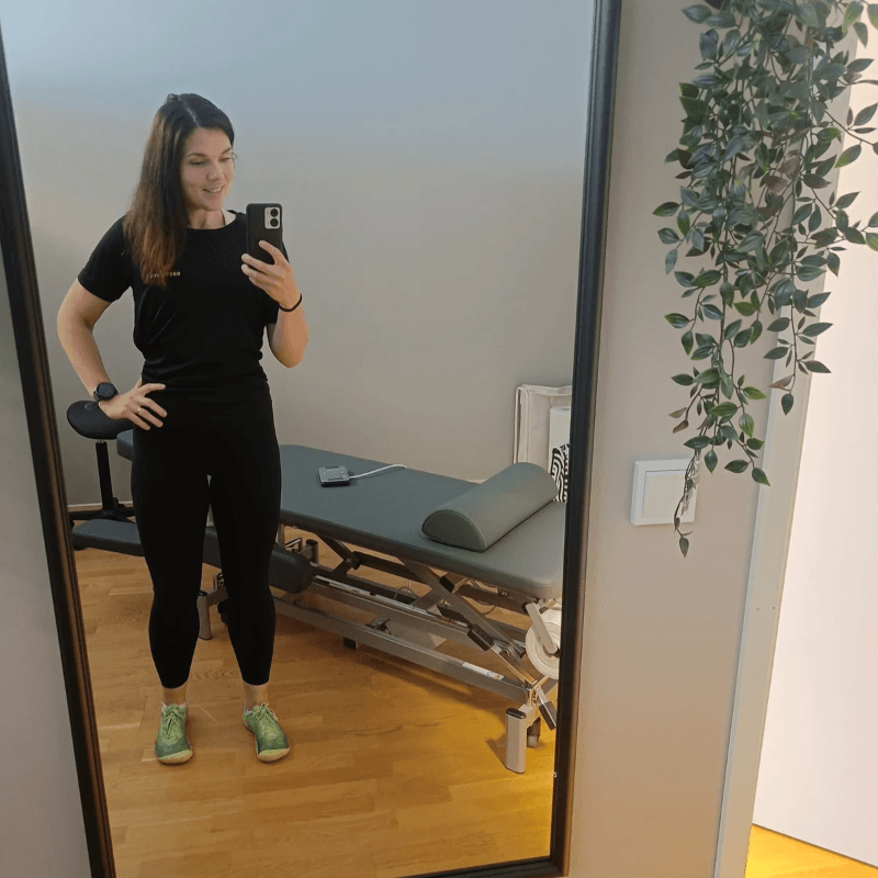 Koulutettu hieroja Fanny Indola Easymove Kokkolassa Koulutettu hieroja Fanny Indola Easymove Kokkolassa