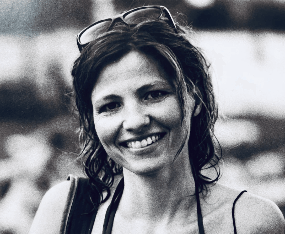 Our coaching focuses on fostering self-awareness and personal growth. We believe in the power of the individual to create meaningful change in their life. By exploring thoughts, emotions, and experiences, clients embark on a journey of self-discovery that leads to greater fulfillment. Personal Growth What We Do gestalt coaching and counselling Our coaching focuses on fostering self-awareness and personal growth. We believe in the power of the individual to create meaningful change in their life. By exploring thoughts, emotions, and experiences, clients embark on a journey of self-discovery that leads to greater fulfillment. Personal Growth What We Do gestalt coaching and counselling