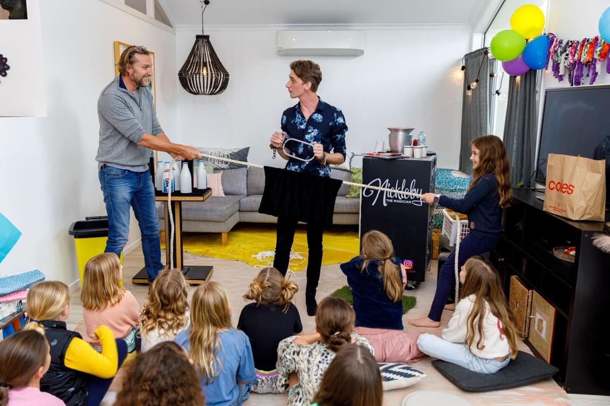 Magician performs at Birthday Party Magician performs at Birthday Party