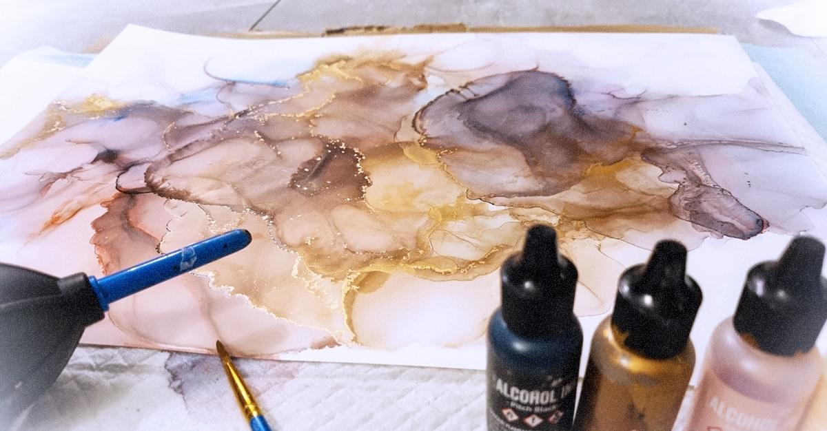 Alcohol Ink Abstract Art - A Guide by Artist Andrea Dell. Alcohol Ink Abstract Art - A Guide by Artist Andrea Dell.