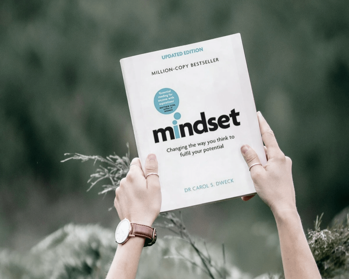 Mindset - Updated Edition: Changing The Way You think To Fulfil Your Potential 6th Edition, Kindle Edition Mindset - Updated Edition: Changing The Way You think To Fulfil Your Potential 6th Edition, Kindle Edition