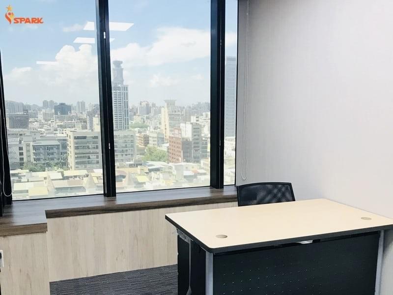 高雄一館景觀辦公室 高雄一館景觀辦公室