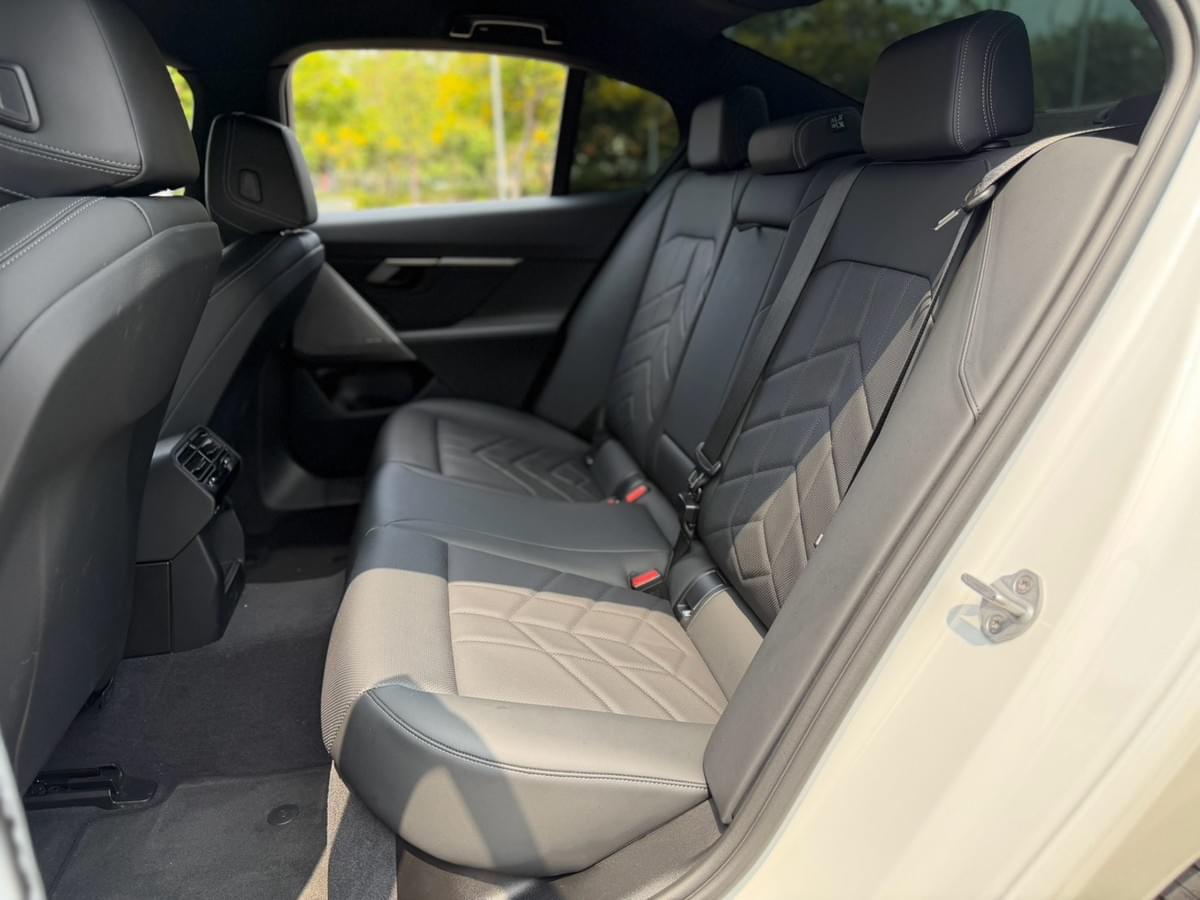 2023 BMW 520i M Sport 2.0
