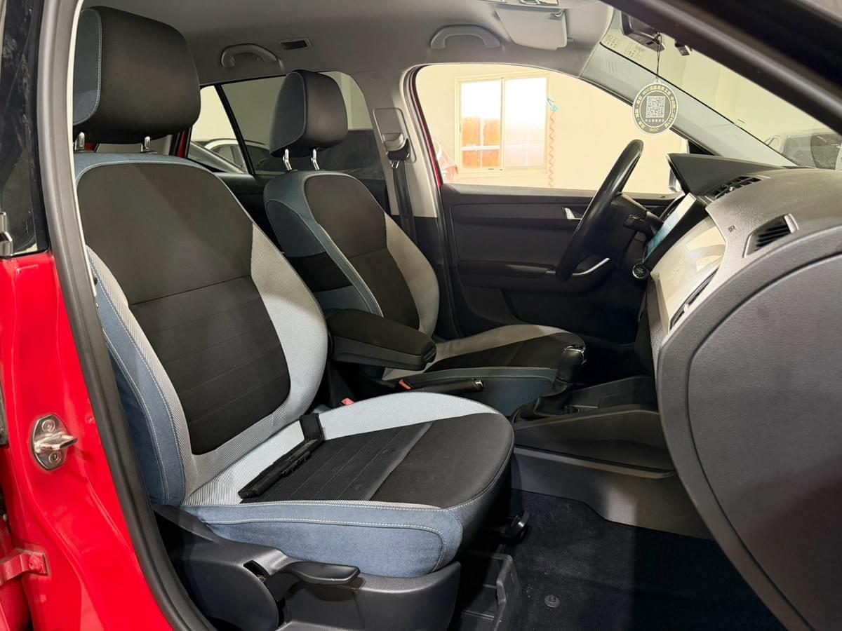 🚗 2016 Skoda Fabia 1.6