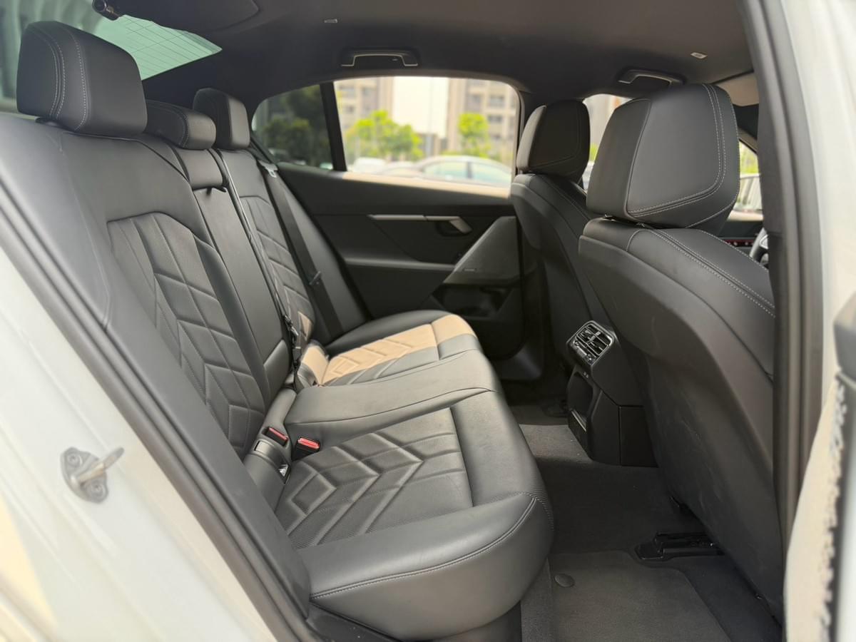 2023 BMW 520i M Sport 2.0