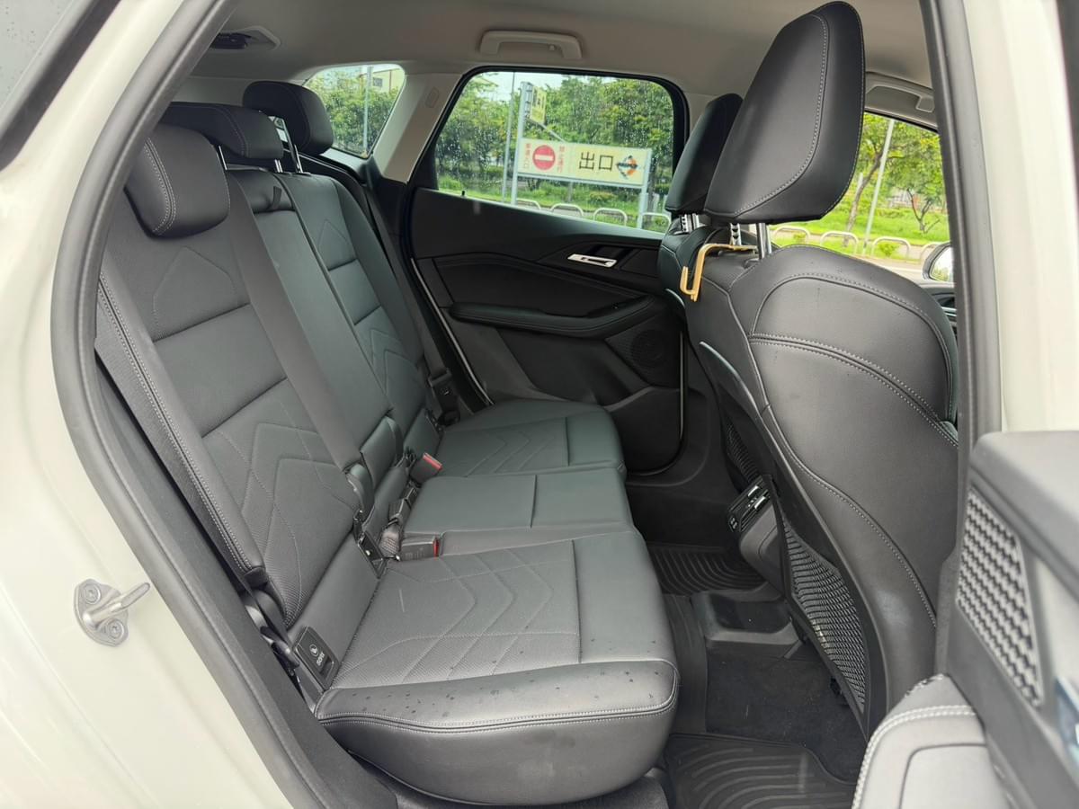 2023 BMW 220i Active Tourer 1.5