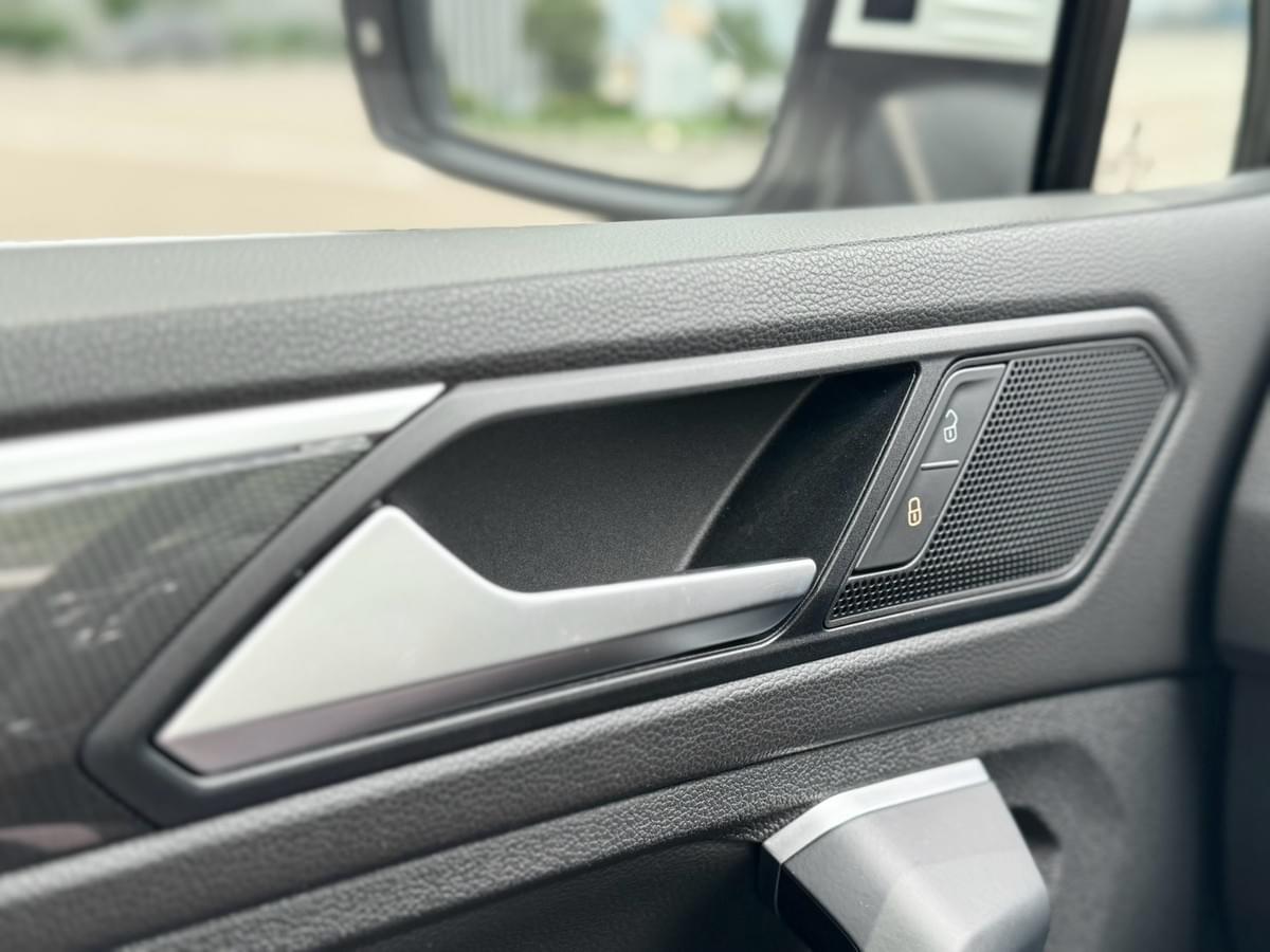 2020 Volkswagen Tiguan 330 TSI Elegance 2.0 (4輪傳動)