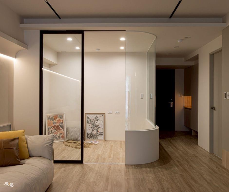 客廳中的兒童遊戲室是空間放大魔法! 客廳中的兒童遊戲室是空間放大魔法!