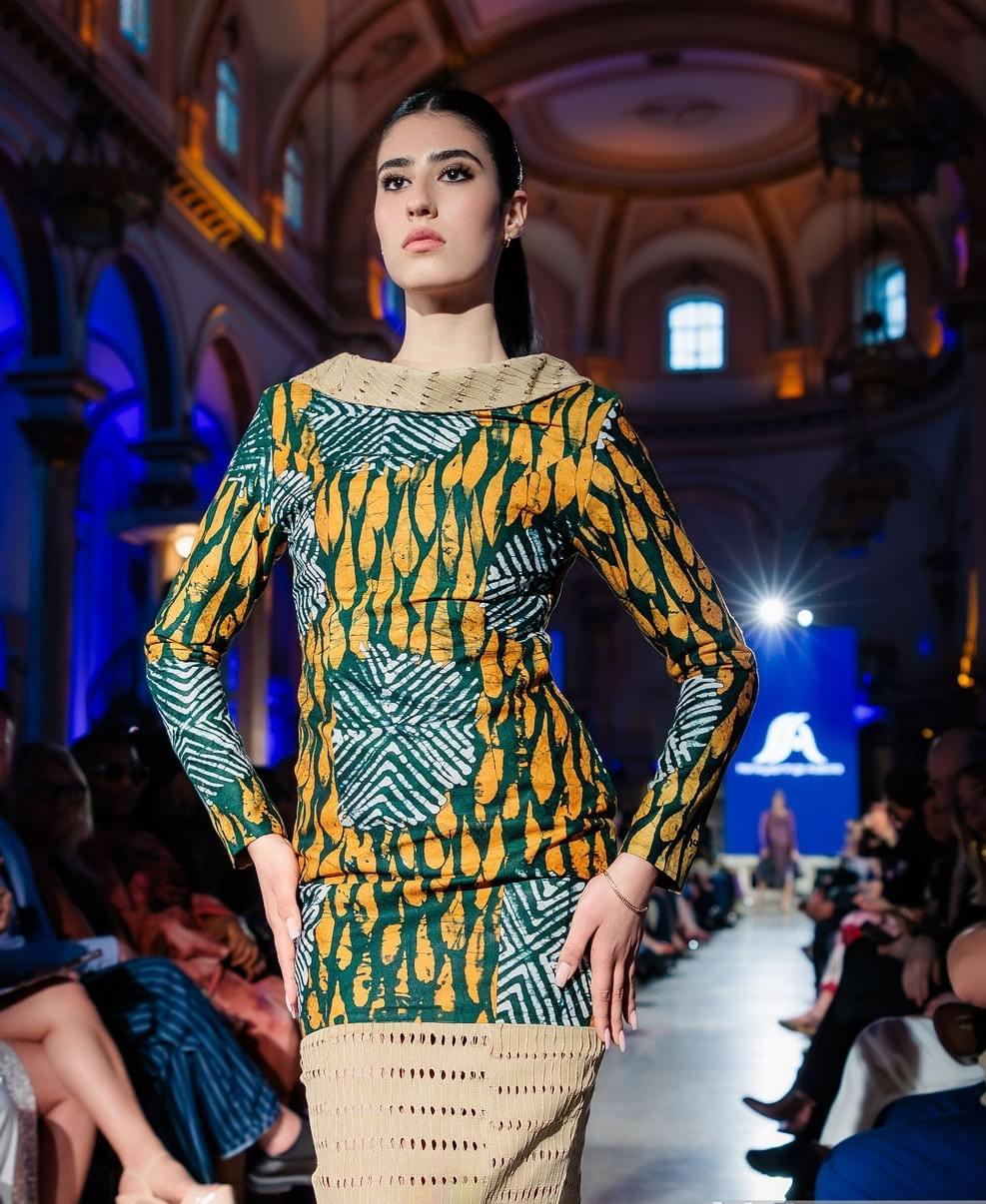 Look 2