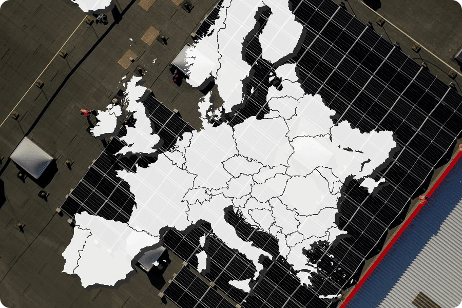 Schema della distribuzione regionale dei progetti fotovoltaici in Europa, che evidenzia le differenze tra Paesi nell’attuazione delle politiche, nelle condizioni di connessione alla rete e nel ritmo di avanzamento dei progetti. Schema della distribuzione regionale dei progetti fotovoltaici in Europa, che evidenzia le differenze tra Paesi nell’attuazione delle politiche, nelle condizioni di connessione alla rete e nel ritmo di avanzamento dei progetti.