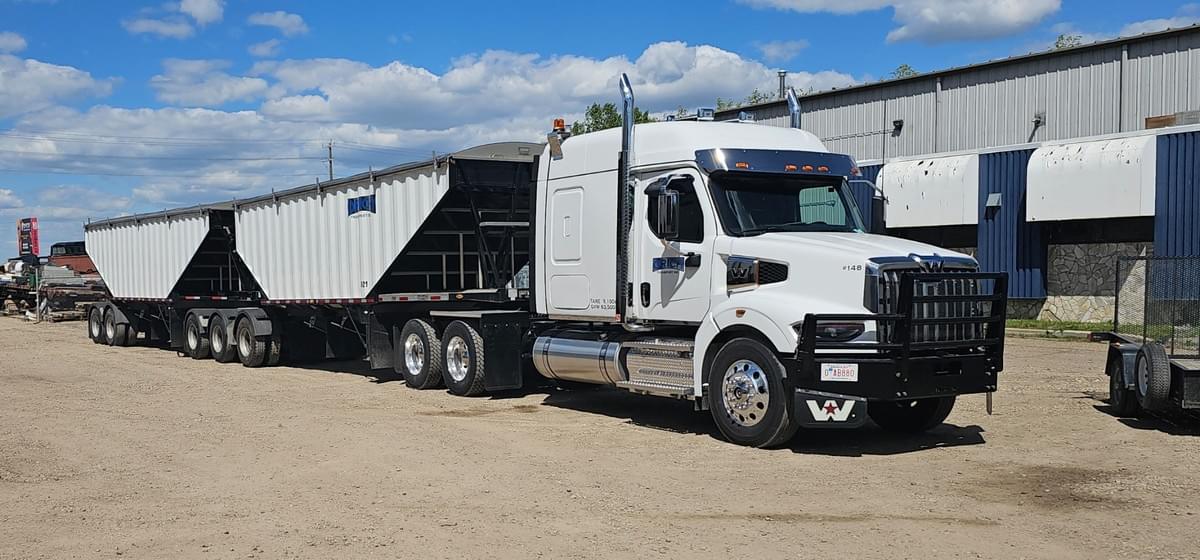 At Orich Transport Inc., we pride ourselves on providing dependable transportation solutions that meet the specific needs of our clients in the oil and gas sector. Our fleet is equipped to handle a range of logistical challenges, ensuring that your materials and equipment arrive safely and on time. Reliable Transportation Our Services Orich Transport Inc. is a trusted Alberta-based oilfield service company providing dependable transportation solutions to the oil and gas industry, with equipment and service options that can be tailored to customer needs. Established in 2007 (18 years in business), Orich has built a strong reputation for safe, reliable, get-it-done service with professional operators and well-maintained units.
We support energy and industrial customers with transportation that prioritizes safety, on-time performance, clear communication, and jobsite readiness—whether the work is local or requires travel within Western Canada. Our team is known for being responsive, experienced, and easy to work with, helping customers keep projects moving without delays.
New: Hydrovac Division. Orich is expanding services with a dedicated Hydrovac offering to support safe excavation, daylighting, and site services—ideal for industrial, municipal, and energy-related work where precision and safety matter.