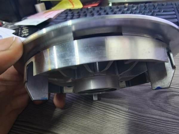 炸彈鯊魚、普利盤、半套傳動、CNC、原廠盤加工、Bombshark、SL、勁戰、DRG、RTS、耐用度、盤面角度、尾速、加速、今川車業、高雄、後組、離合器、碗公 炸彈鯊魚、普利盤、半套傳動、CNC、原廠盤加工、Bombshark、SL、勁戰、DRG、RTS、耐用度、盤面角度、尾速、加速、今川車業、高雄、後組、離合器、碗公
